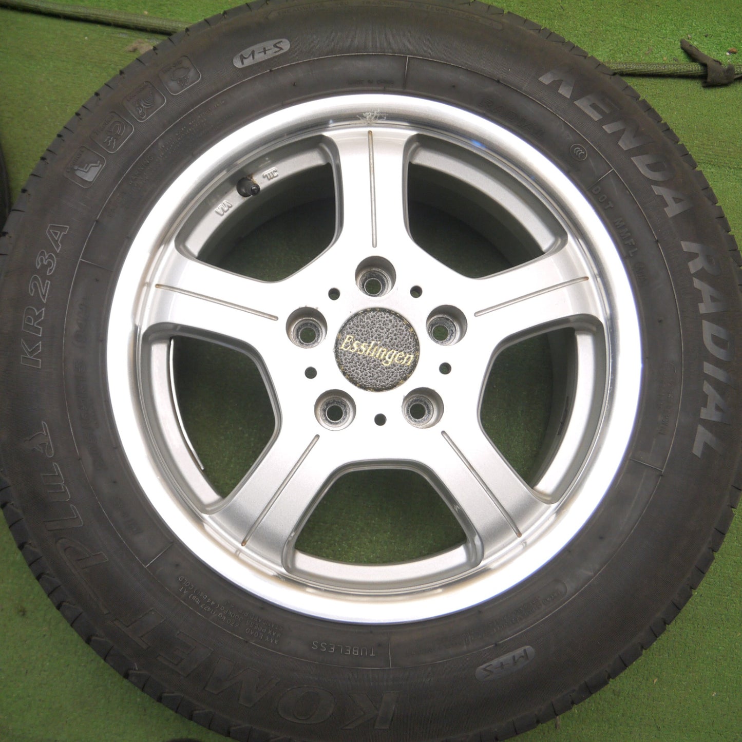 *送料無料* 4本価格★Esslingen 205/65R15 ケンダ ラジアル KOMET PLUS グッドイヤー GT-Eco Stage 15インチ PCD114.3/5H★4040517Hノ