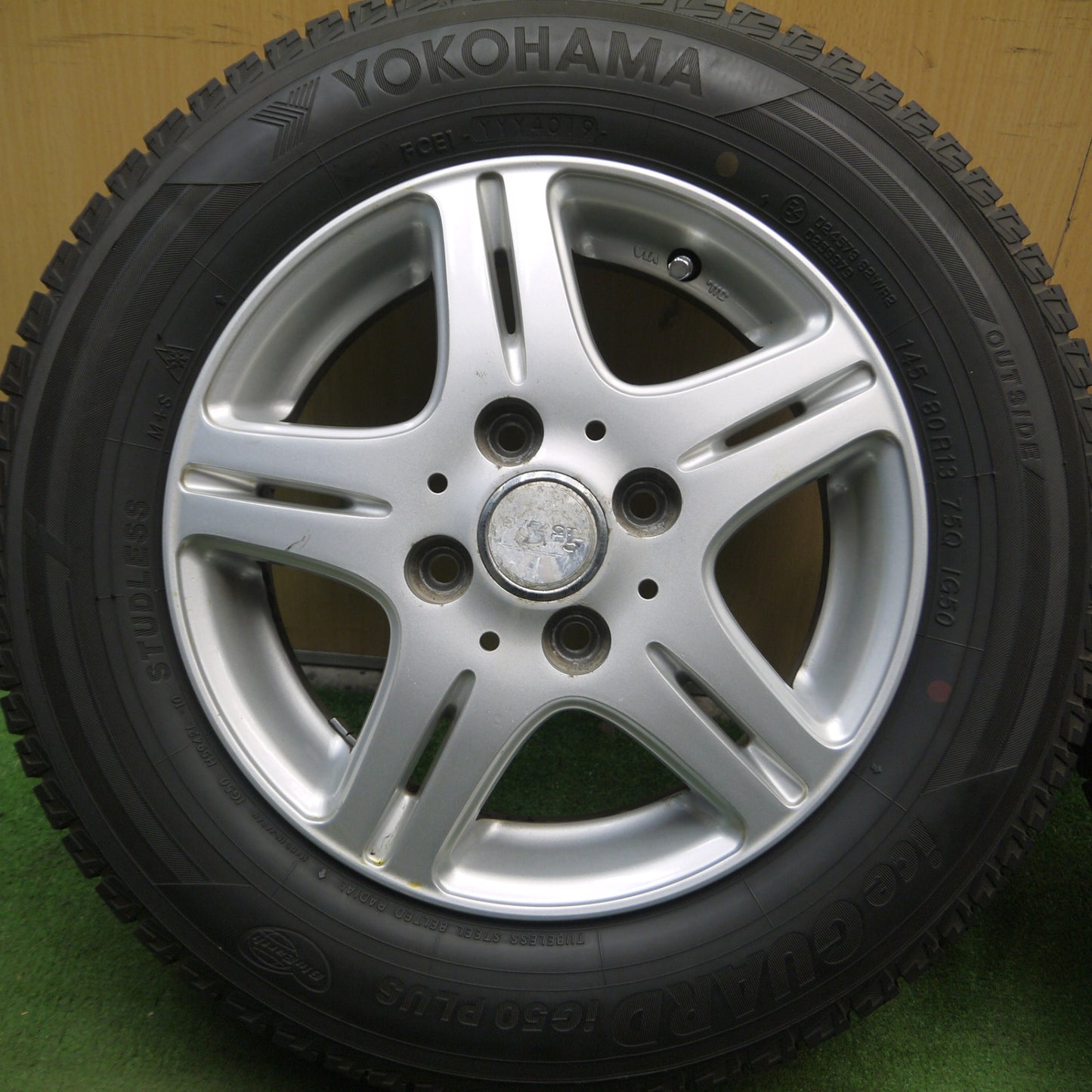 *送料無料* バリ溝！8.5分★スタッドレス 145/80R13 ヨコハマ アイスガード iG50 プラス DUFACT DF5 デュファクト 13インチ PCD100/4H★4050709Hス