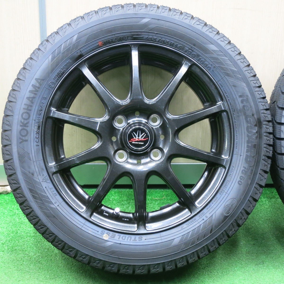 [送料無料] 超バリ溝！23年！キレイ！ほぼ10分★LOXARNY SPORT BADX 165/65R14 スタッドレス ヨコハマ アイスガード iG60 ロクサーニ 軽自動車 ハスラー 等 PCD100/4H★4121806NJス