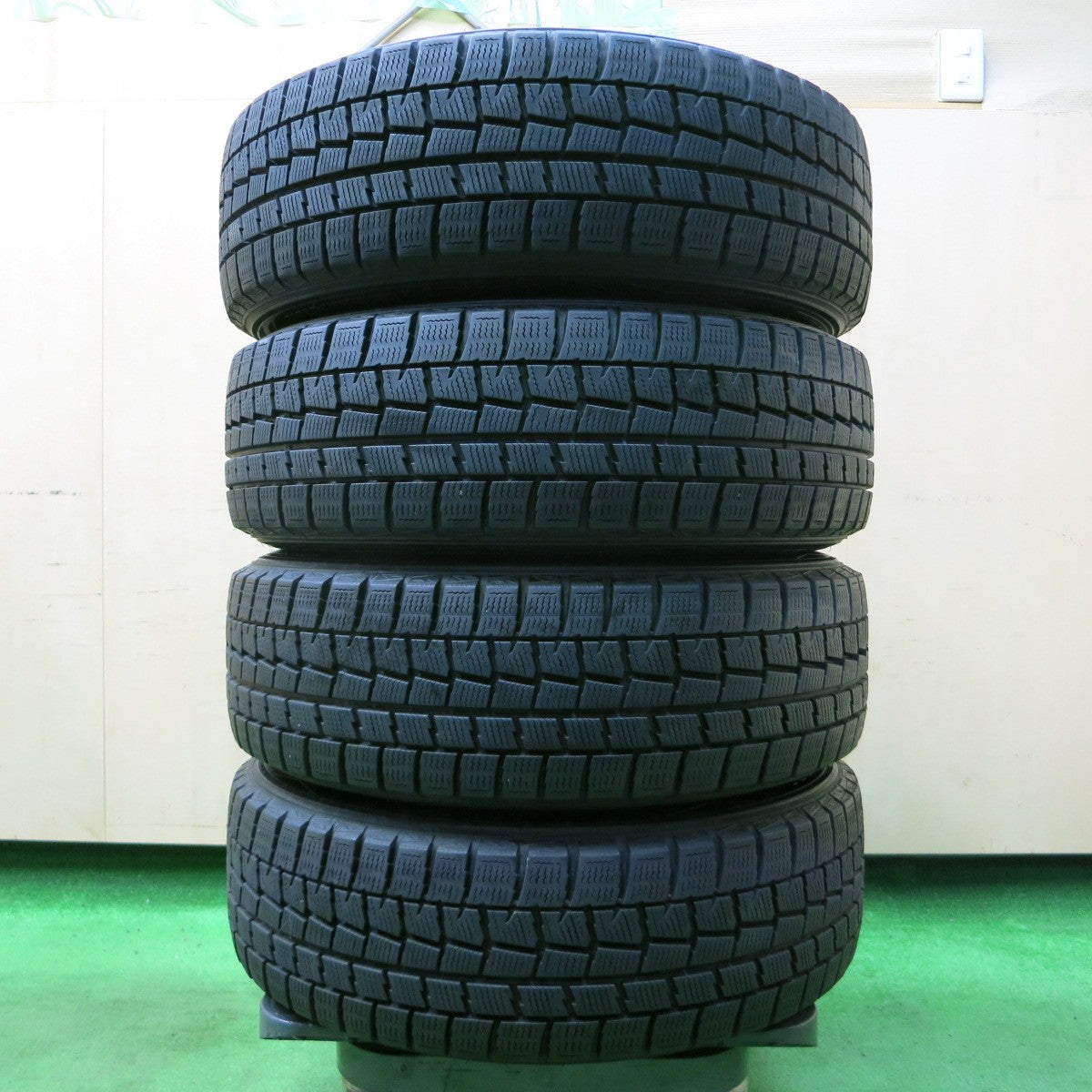 *送料無料* バリ溝！9分★スタッドレス 175/65R15 ダンロップ ウインターマックス WM01 EuroSpeed MANARAY SPORT PCD100/4H★4052310イス