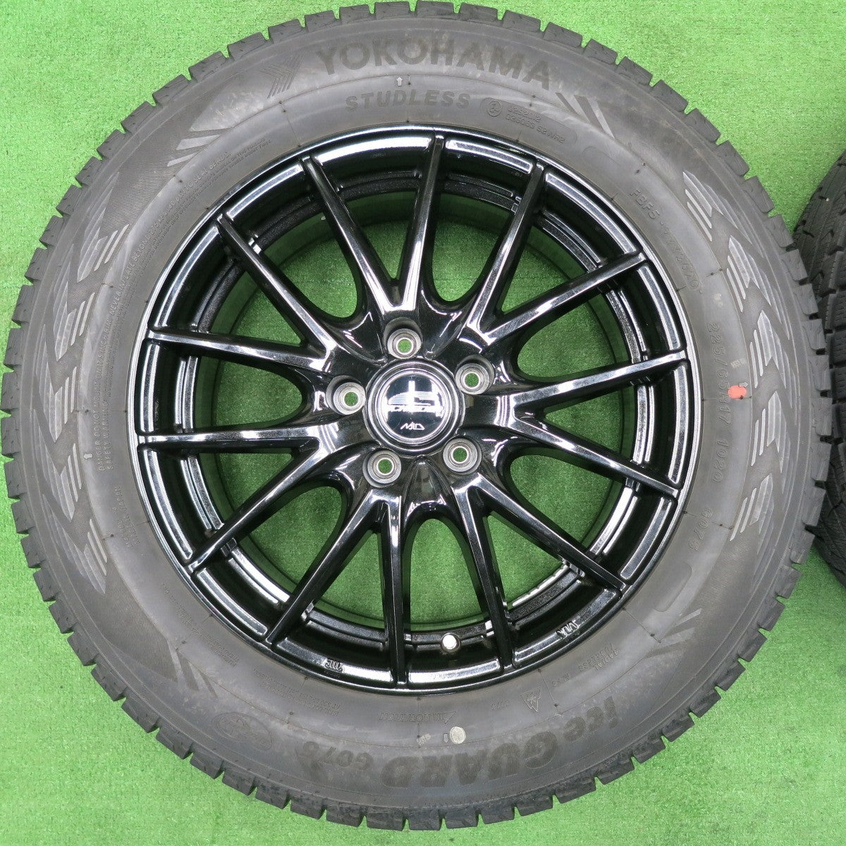 [送料無料] バリ溝！20年！キレイ！9.5分★スタッドレス 225/65R17 ヨコハマ アイスガード G075 SCHNEIDER MiD シュナイダー 17インチ PCD114.3/5H★4120707NJス