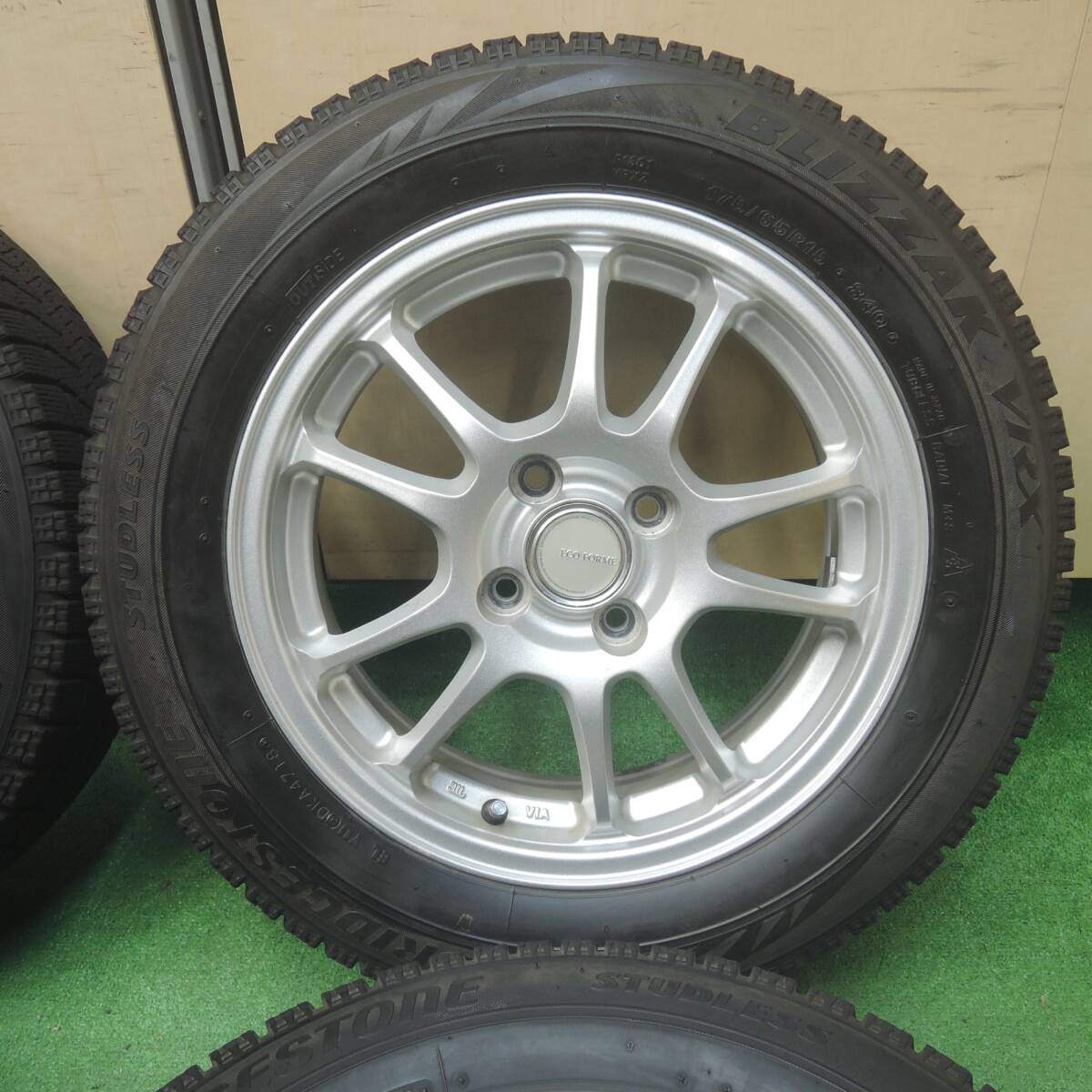 [送料無料] 4本価格★スタッドレス 175/65R15 ブリヂストン ブリザック VRX ECO FORME エコフォルム 15インチ PCD100/4H★4033012SYス