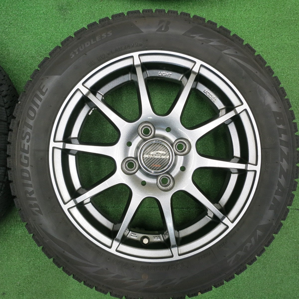 [送料無料] バリ溝！22年！キレイ！8.5分★スタッドレス 155/65R14 ブリヂストン ブリザック VRX2 SCHNEIDER シュナイダー 14インチ PCD100/4H★4120610TNス