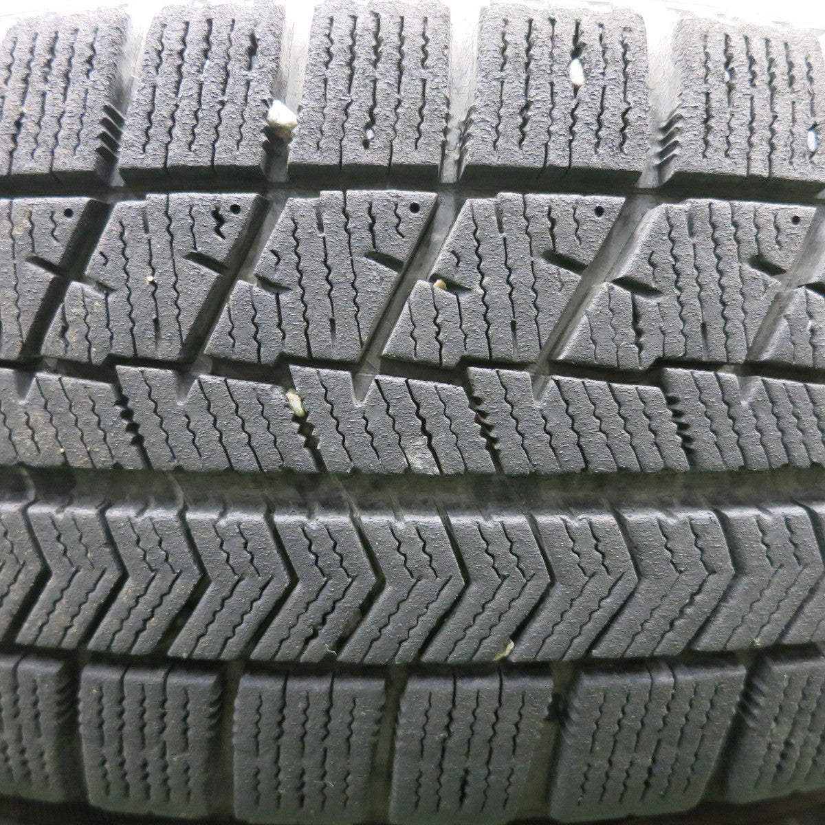 *送料無料* キレイ★ダイハツ ムーヴ 純正 スチール 155/65R14 スタッドレス ブリヂストン ブリザック VRX 14インチ PCD100/4H★4050801HAス