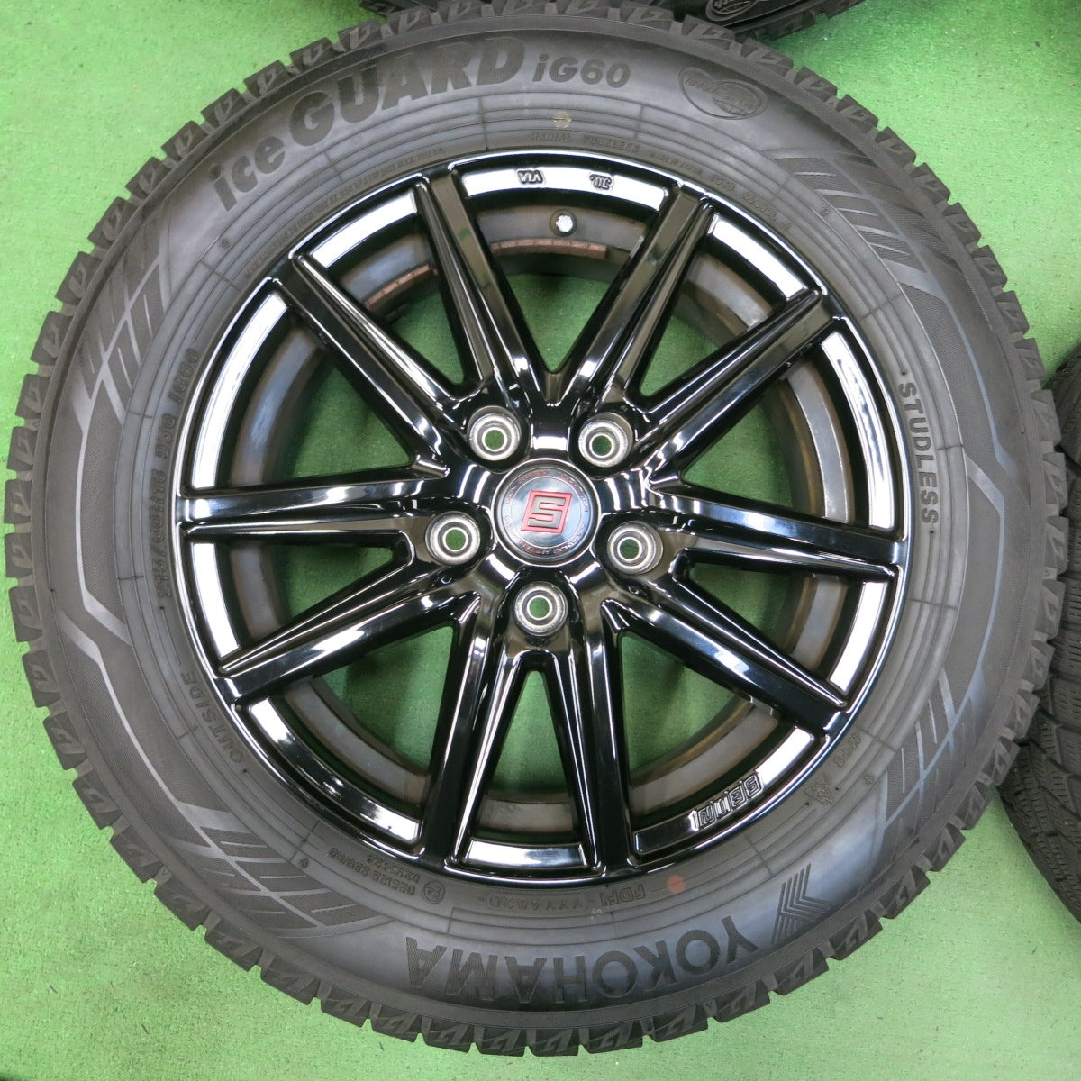 *送料無料* バリ溝！20年！キレイ！9分★スタッドレス 215/60R16 ヨコハマ アイスガード iG60 SEIN ザイン 16インチ PCD114.3/5H★4090512SYス