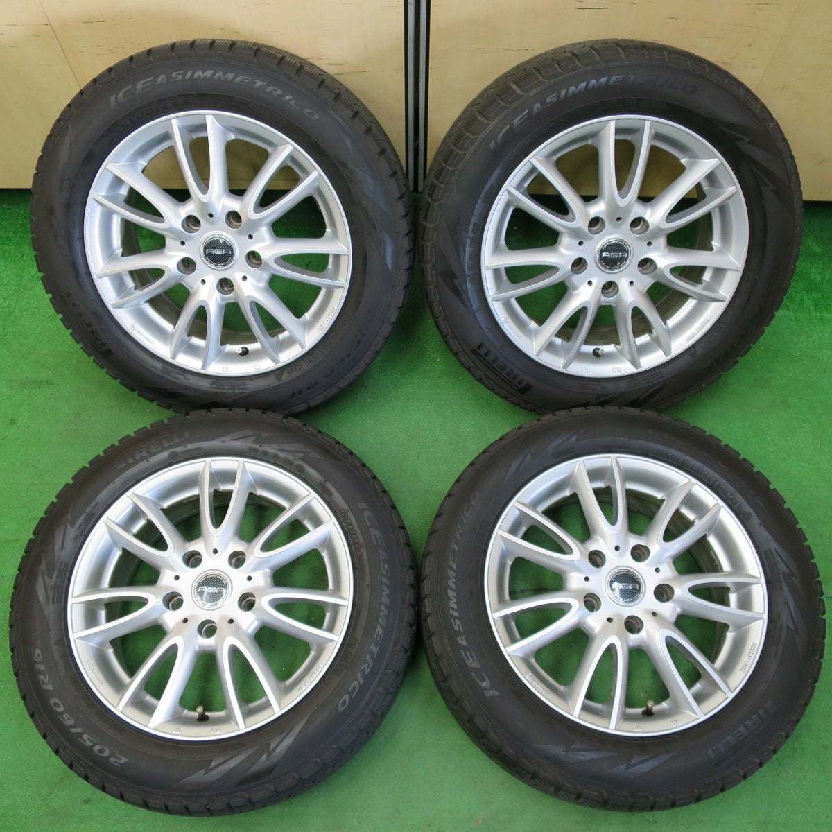 *送料無料* キレイ★MINI ミニ 等 MAK LUFT KBA49653 AGA 205/60R16 スタッドレス ピレリ アイスアシンメトリコ PCD120/5H★4060703イス