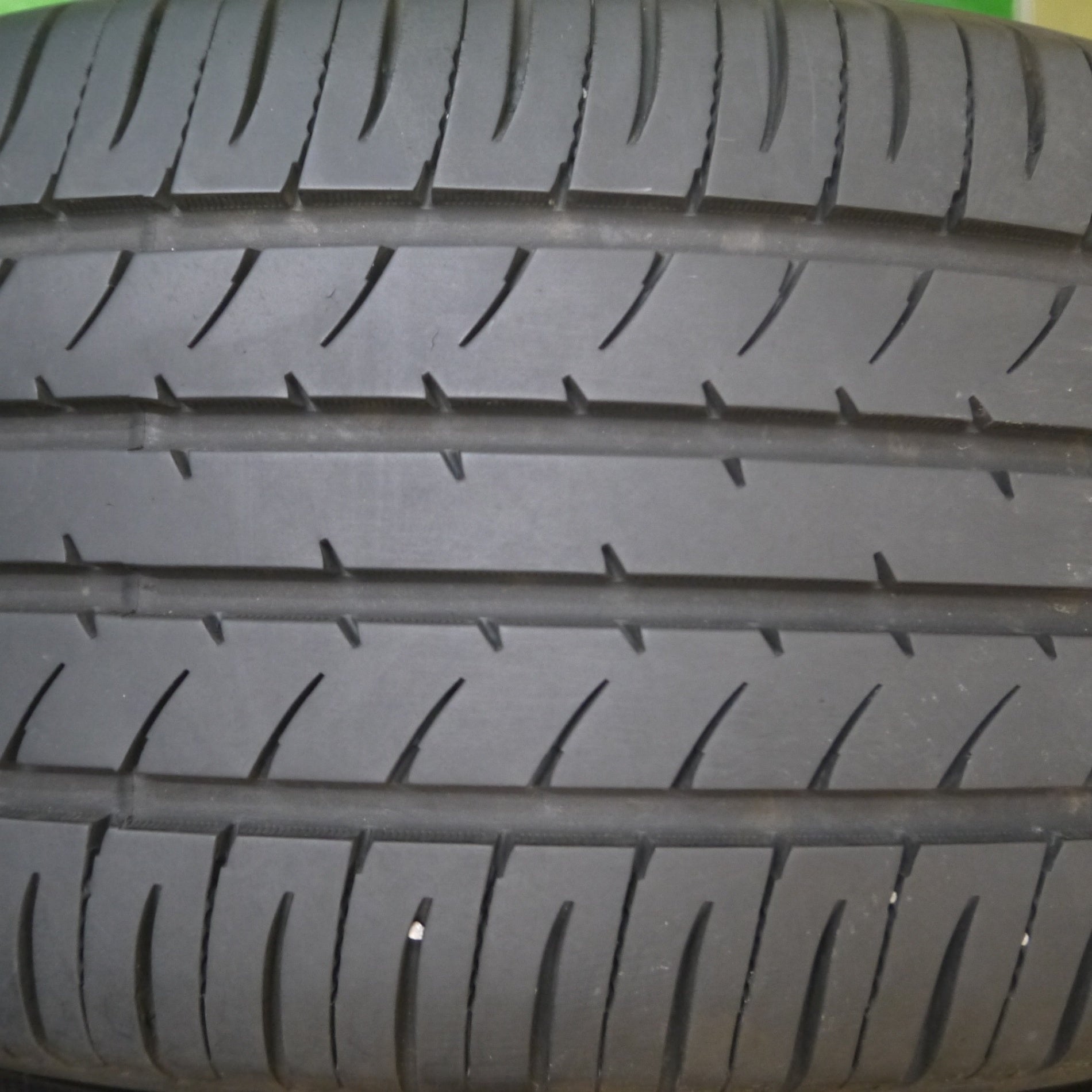 送料無料* バリ溝！22年！8.5分☆トヨタ 30系 プリウス Sツーリング 純正 215/45R17 トーヨー ナノエナジー3 プラス |  名古屋/岐阜の中古カー用品・工具の買取/販売ならガレージゲット