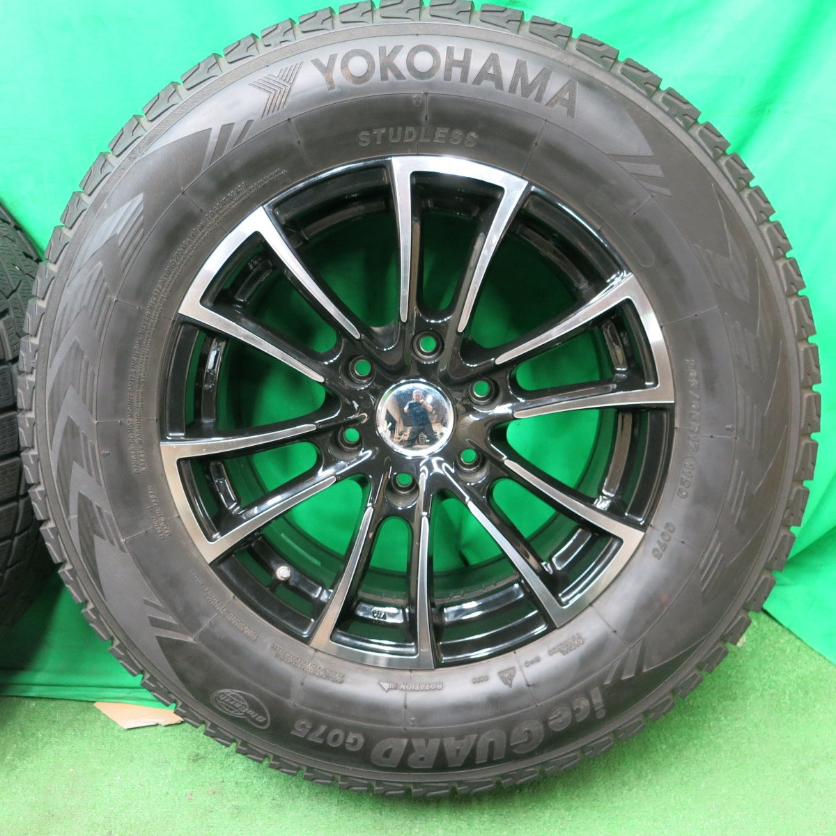 *送料無料* バリ溝！キレイ！8.5分★スタッドレス 265/65R17 ヨコハマ アイスガード G075 社外 アルミ 17インチ PCD139.7/6H★4052101ナス