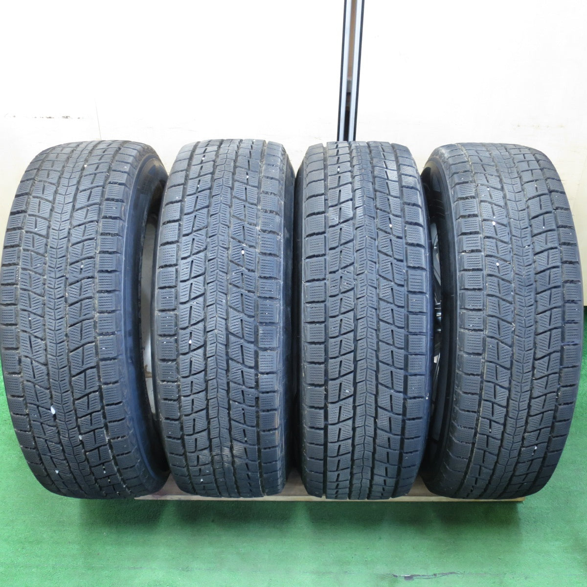 *送料無料* バリ溝！20年！9分★ジープ 等 KEELER 265/70R17 スタッドレス ダンロップ ウインターマックス SJ8 キーラー 17インチ PCD127/5H★4042201KMス