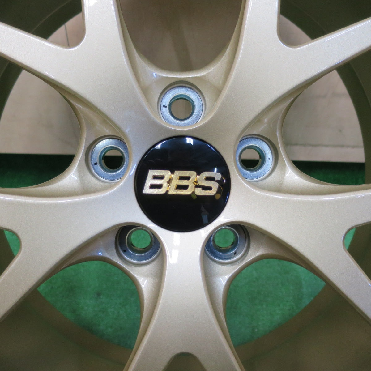 [送料無料] 未使用！付属品付き★BBS RI-A053 鍛造 ホイール 17インチ 17×7.5J PCD100/5H★4102507イホ