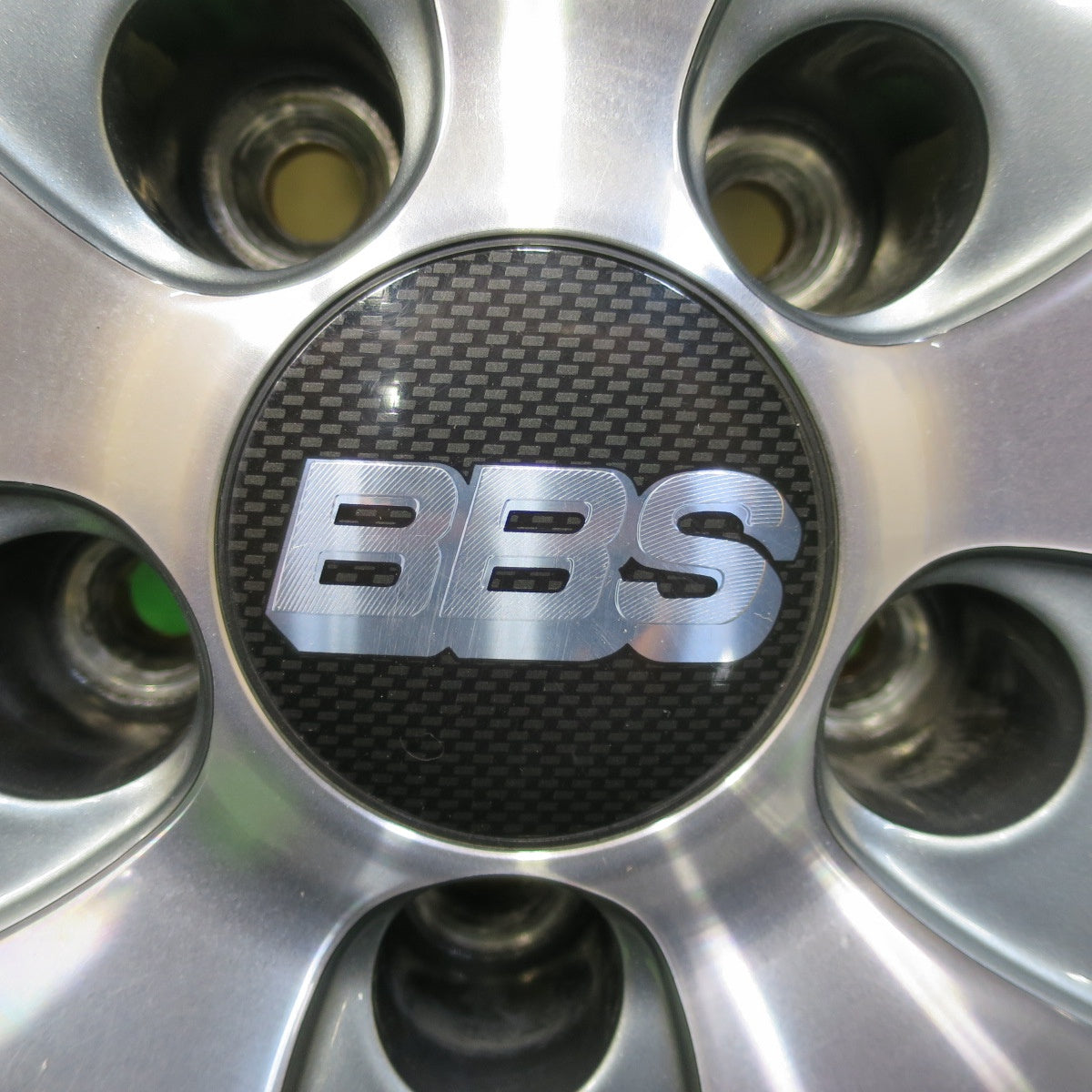 送料無料] バリ溝！21年！キレイ！9分☆BBS CS028 235/50R18