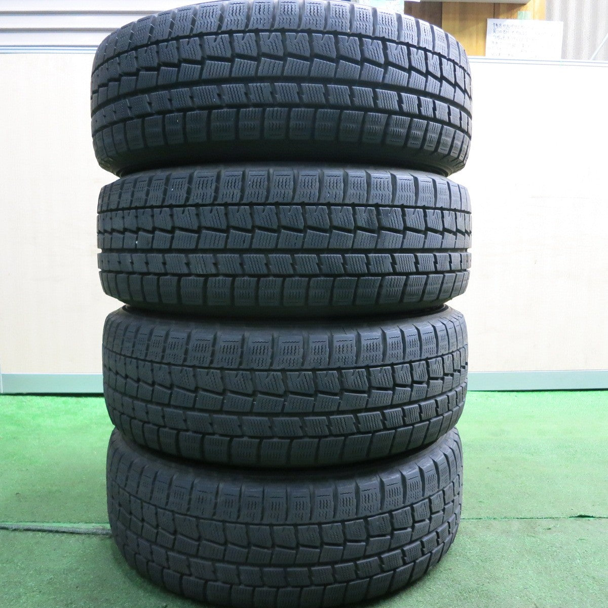 *送料無料* 4本価格★トヨタ 30系 プリウス 純正 195/65R15 スタッドレス ダンロップ ウインターマックス WM01 15インチ  PCD100/5H★4042005HAス