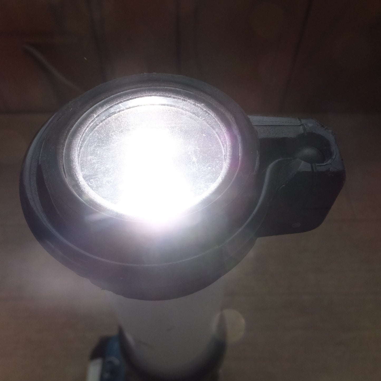 [送料無料] ★マキタ makita 充電式LEDワークライト ML807　バッテリ BL1860B　セット★