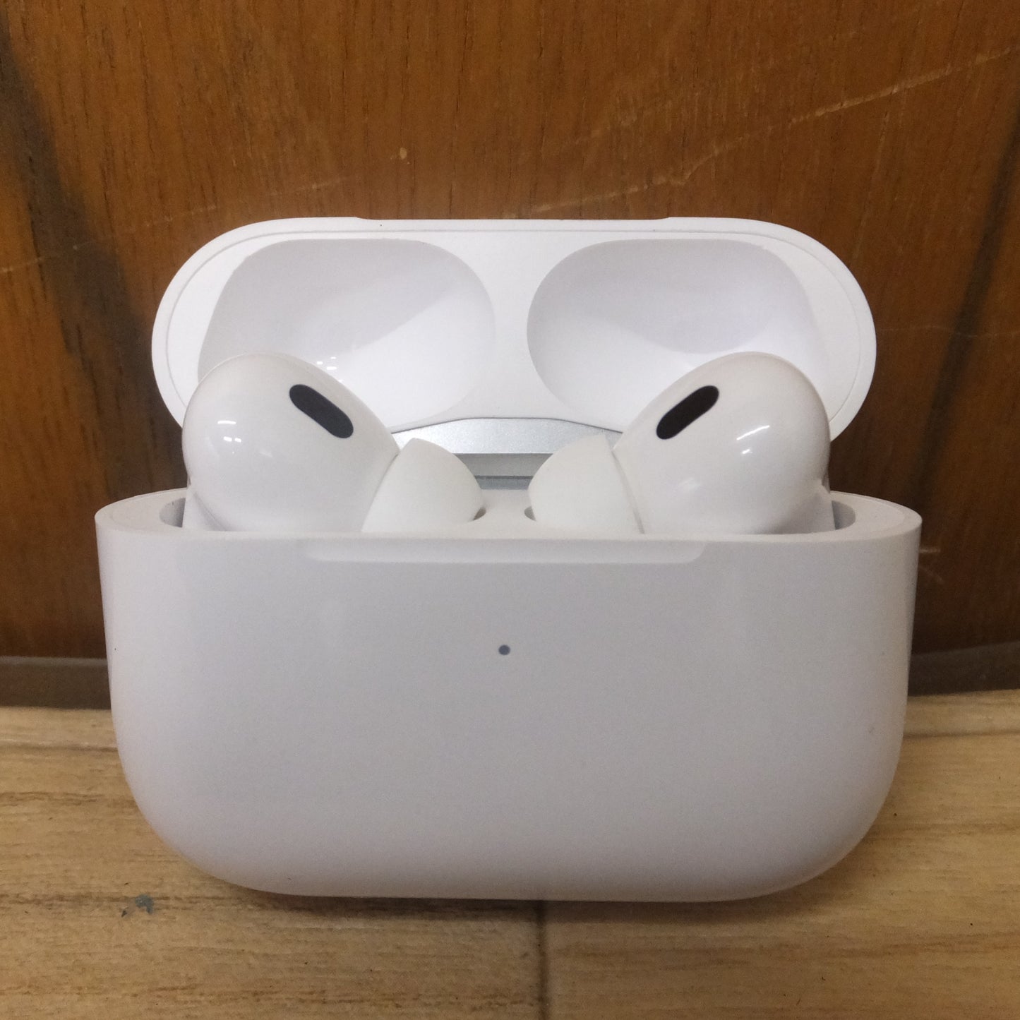 [送料無料] 美品★アップル Apple エアーポッズプロ Airpods Pro 第2世代 A2618★