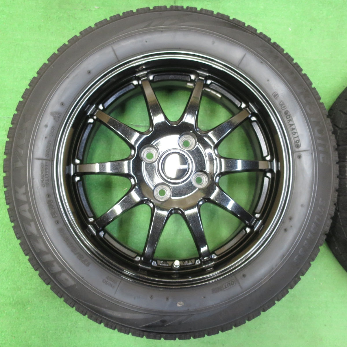 *送料無料* キレイ★スタッドレス 175/65R15 ブリヂストン ブリザック VRX G-SPEED Gスピード 15インチ PCD100/4H★4070402イス