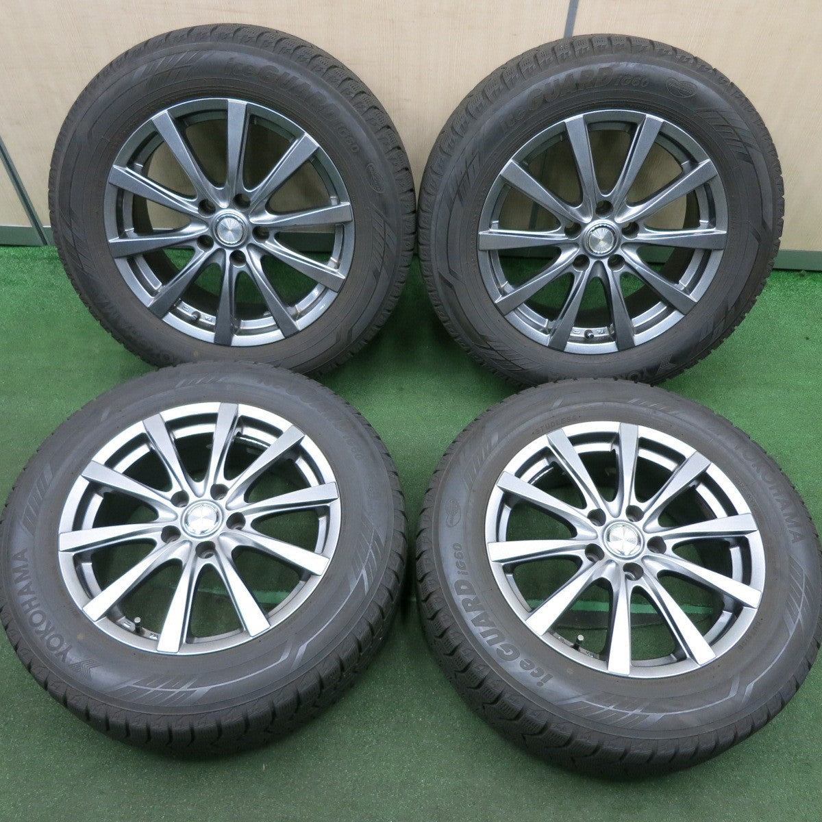 *送料無料* バリ溝！20年！9分★スタッドレス 225/60R17 ヨコハマ アイスガード iG60 GRASS グラス 17インチ PCD114.3/5H★4050607HAス