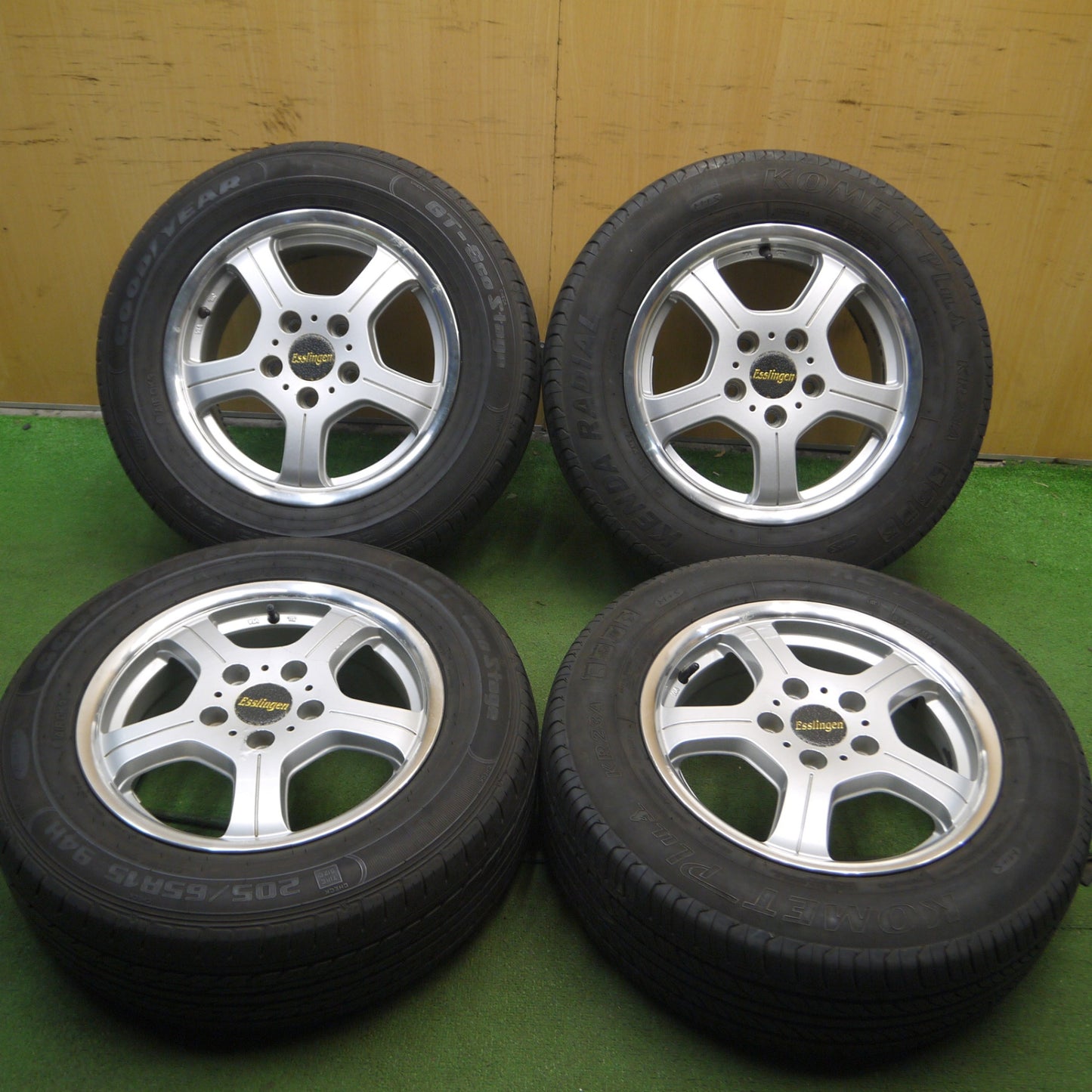 *送料無料* 4本価格★Esslingen 205/65R15 ケンダ ラジアル KOMET PLUS グッドイヤー GT-Eco Stage 15インチ PCD114.3/5H★4040517Hノ