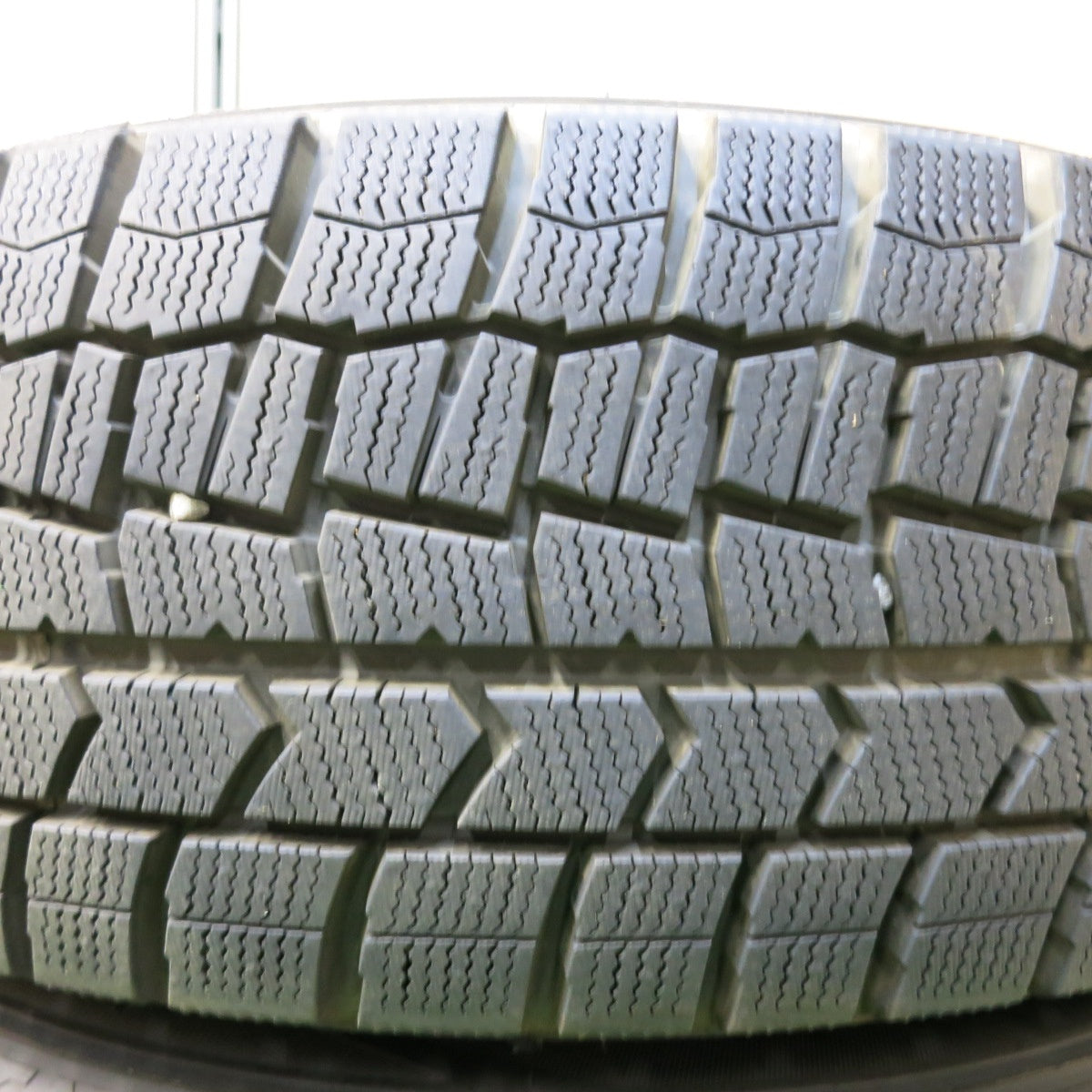 *送料無料* バリ溝！21年！キレイ！9.5分以上★スタッドレス 215/60R17 ダンロップ ウインターマックス WM02 PRD 17インチ PCD114.3/5H★4082005SYス