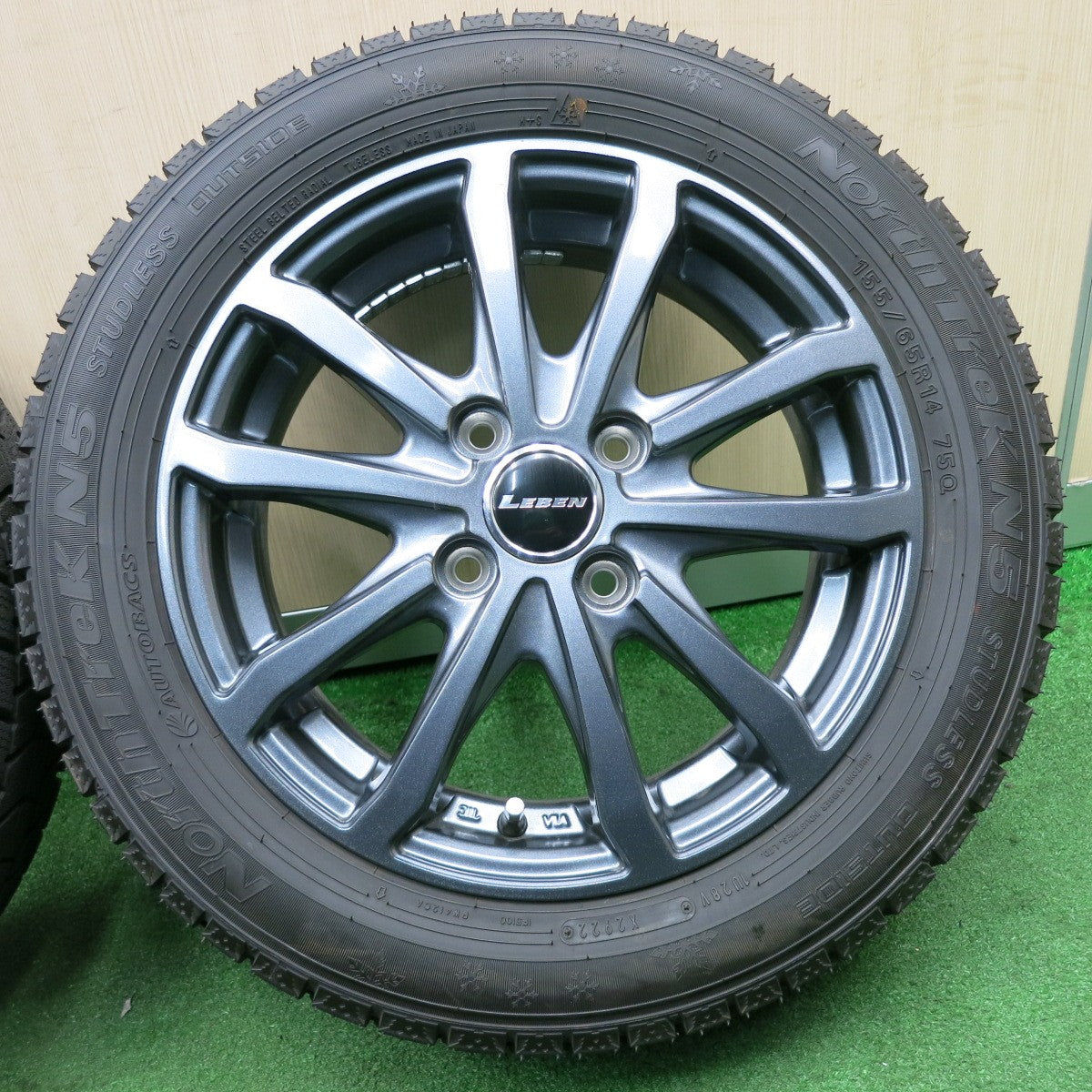 *送料無料* 超バリ溝！22年！綺麗！ほぼ10分★スタッドレス 155/65R14 オートバックス ノーストレック N5 LEBEN レーベン  PCD100/4H★4032701NJス