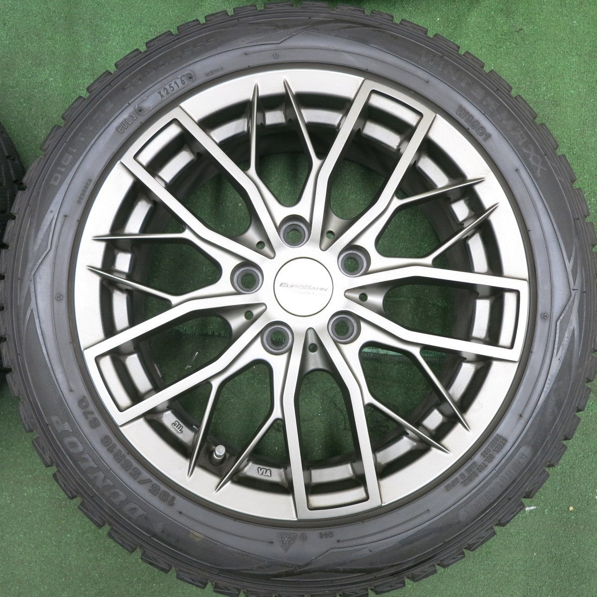 *送料無料* バリ溝！綺麗！9.5分★BMW等 EUROBAHN SPORTECHNIC 195/55R16 スタッドレス ダンロップ ウインターマックス WM01 PCD112/5H★4062903HAス