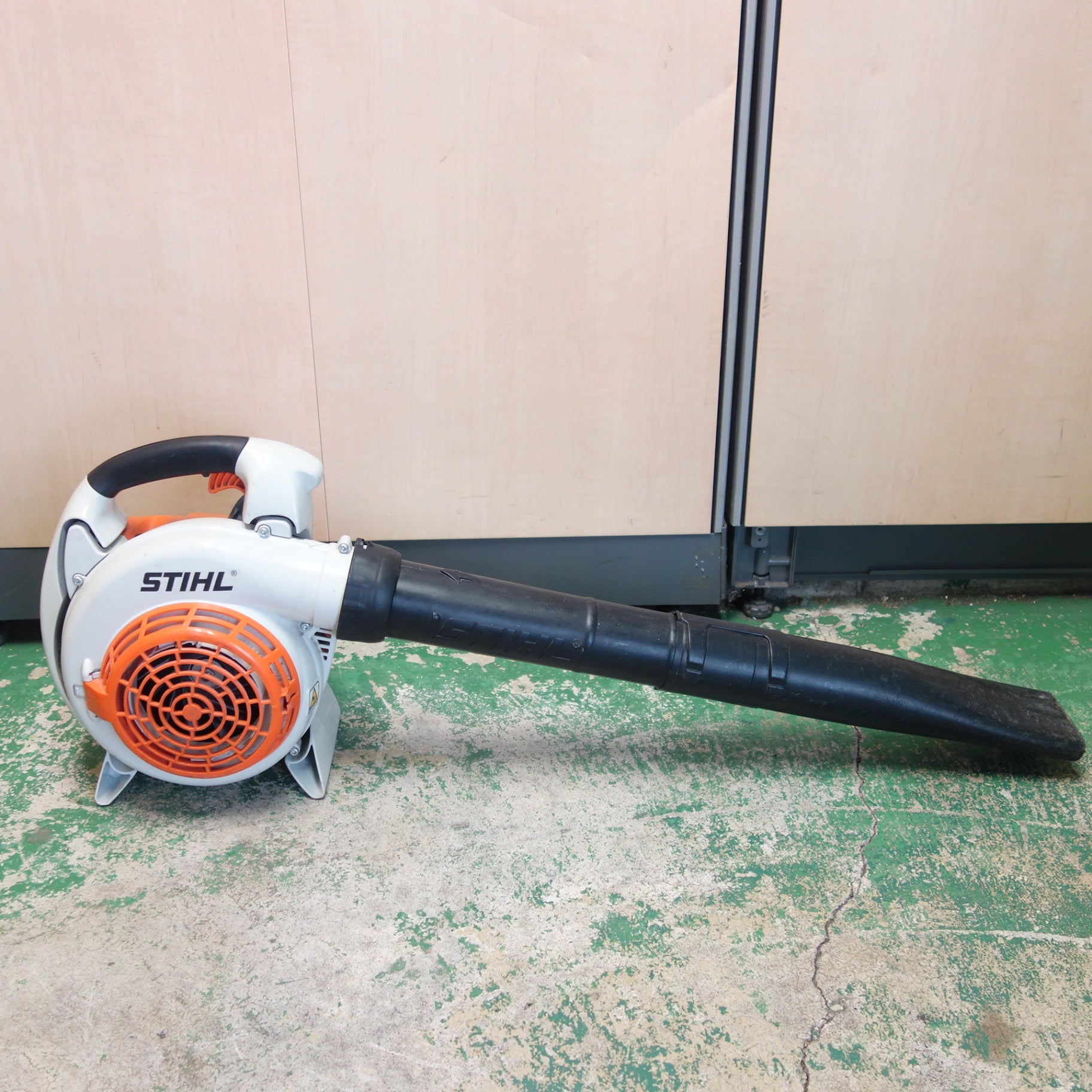 送料無料] ☆STIHL スチール エンジン ブロワー BG86C ブロワ ブロア 送風 集塵 集じん 機☆ |  名古屋/岐阜の中古カー用品・工具の買取/販売ならガレージゲット