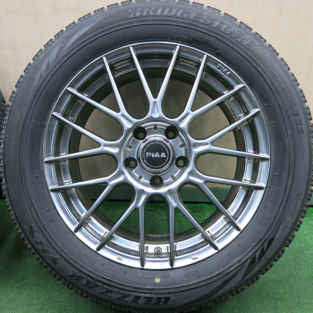 *送料無料* 4本価格★PIAA SPORT SOFFY 215/60R17 スタッドレス ブリヂストン ブリザック VRX 17インチ ピア PCD114.3/5H★4051306HAス