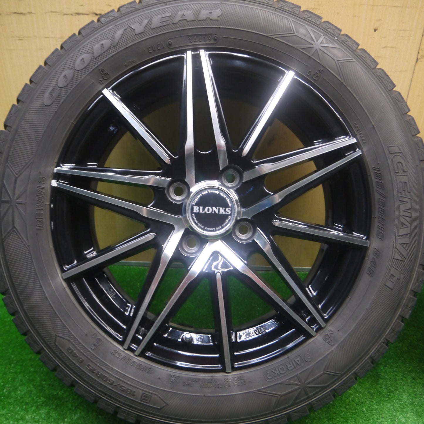 *送料無料* 4本価格★スタッドレス 185/60R15 グッドイヤー アイスナビ6 BLONKS ブロンクス 15インチ PCD100/4H★4090201Hス