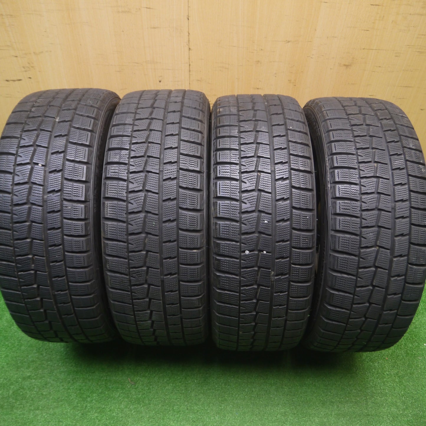 *送料無料* バリ溝！キレイ！9.5分★86 BRZ等 215/45R17 スタッドレス ダンロップ ウインターマックス WM01 EuroSpeed MANARAY SPORT PCD100/5H★4091001Hス