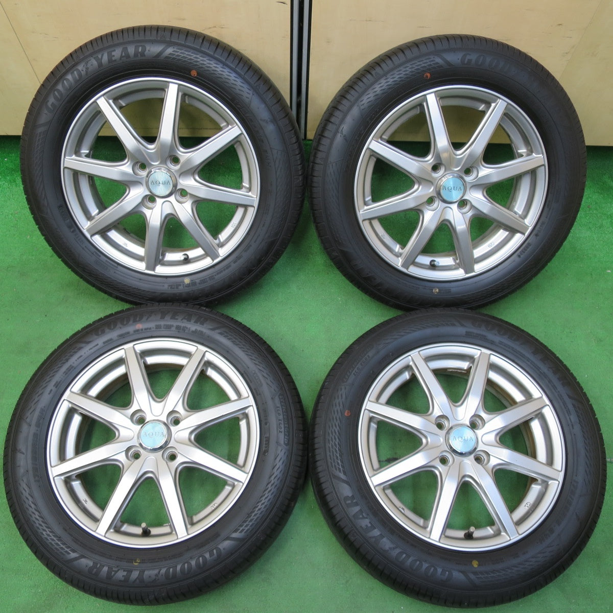 *送料無料* バリ溝！23年！9.5分★175/65R15 グッドイヤー EfficientGrip ECO EG02 AQUA アクア 15インチ PCD100/4H★4081702イノ