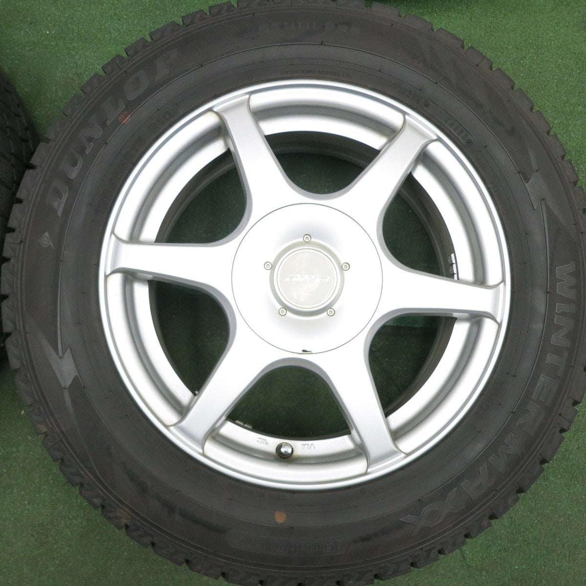 *送料無料* バリ溝！23年！ほぼ10分★スタッドレス 195/65R15 ダンロップ ウインターマックス WM02 ZAPPER weds PCD100 114.3/5H マルチ★4052702HAス