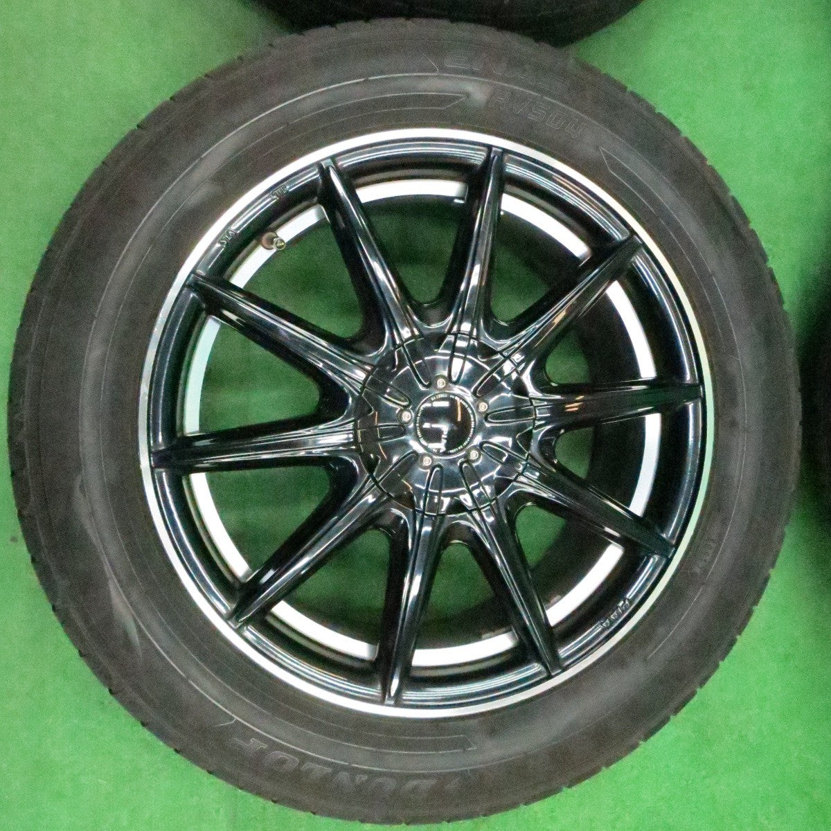 *送料無料* バリ溝！9.5分★PIAA 215/60R17 ダンロップ エナセーブ RV504 ピア 17インチ PCD100 114.3/5H マルチ★4050306ナノ