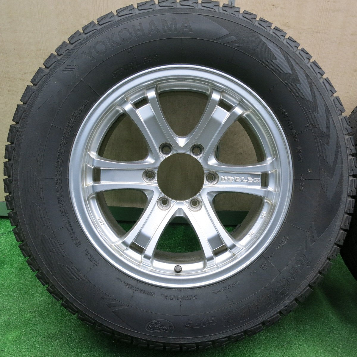 [送料無料] キレイ★スタッドレス  KEELER 265/65R17 ヨコハマ アイスガード G075 キーラー 17インチ PCD139.7/6H★4112508TNス