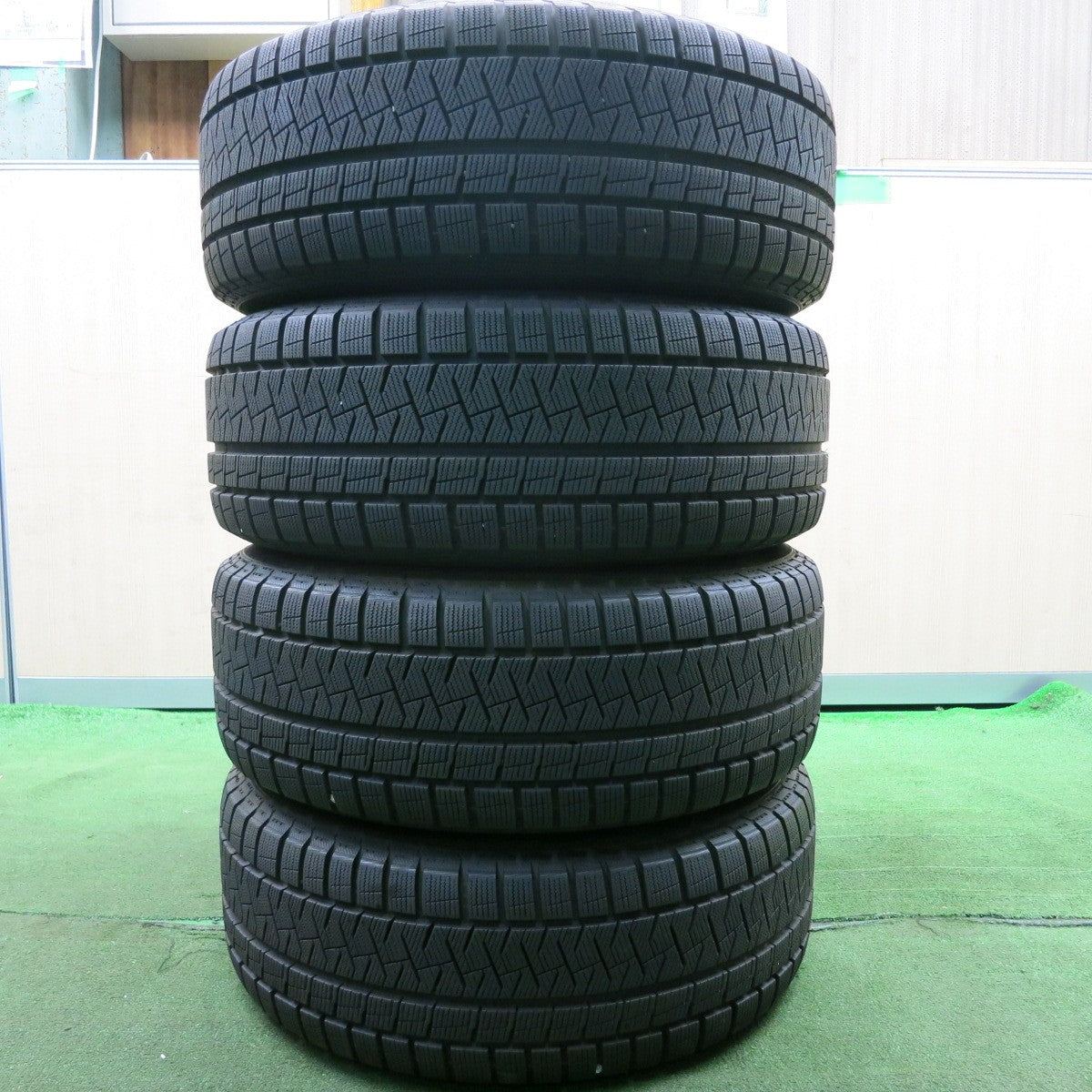 *送料無料* バリ溝！9.5分★トヨタ GRX130 マークX 純正 215/60R16 スタッドレス ピレリ アイスアシンメトリコ 16インチ PCD114.3/5H★4051510HAス