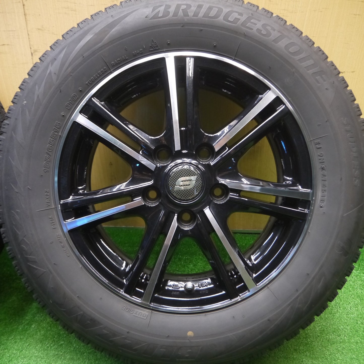 [送料無料] 4本価格★スタッドレス 195/65R15 ブリヂストン ブリザック VRX2 STRANGER ストレンジャー 15インチ PCD114.3/5H★4102103Hス