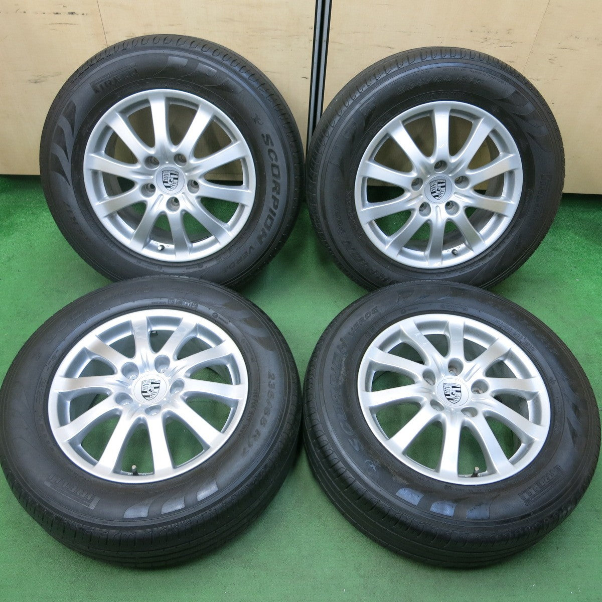 [送料無料] キレイ★ポルシェ カイエン 純正 235/65R17 ピレリ スコーピオン VERDE 17インチ PCD130/5H★4111204SYノ