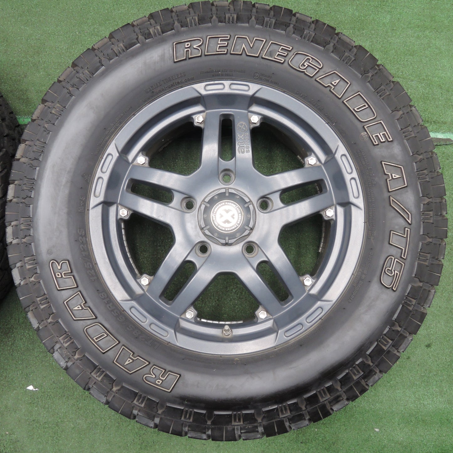 *送料無料* バリ溝！キレイ！9分★タンドラ 等 atx series 285/65R18 レーダー RENEGADE A/T5 18インチ atx シリーズ PCD150/5H★4030405NJノ