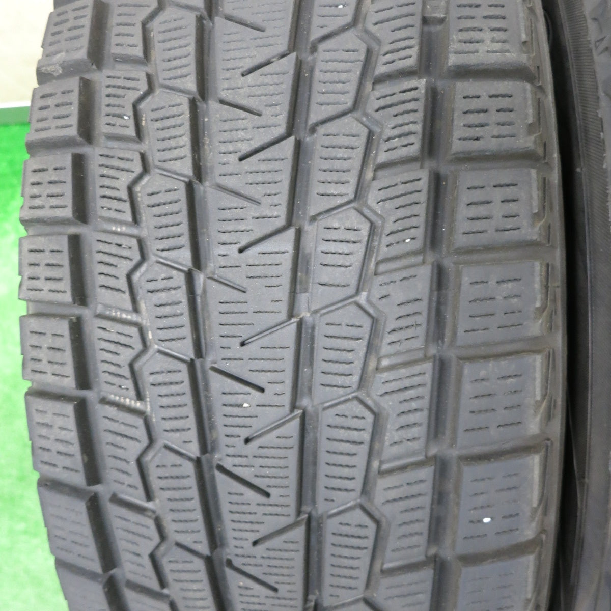 [送料無料] バリ溝！20年！キレイ！9.5分★スタッドレス 225/65R17 ヨコハマ アイスガード G075 GRASS グラス 17インチ PCD114.3/5H★4092101NJス