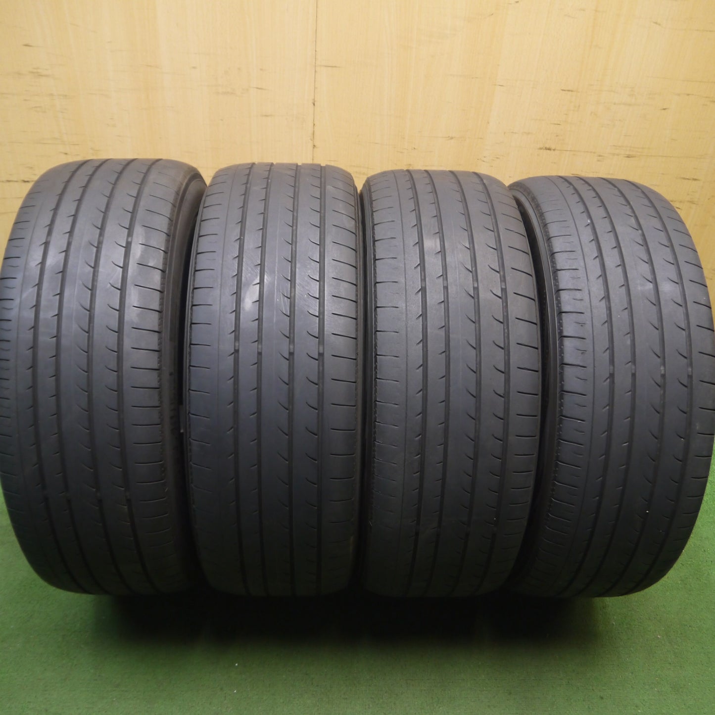 *送料無料* 4本価格★S/F STEINER 245/45R19 ヨコハマ ブルーアース RV-02 シュタイナー 19インチ PCD114.3/5H★4070502Hノ