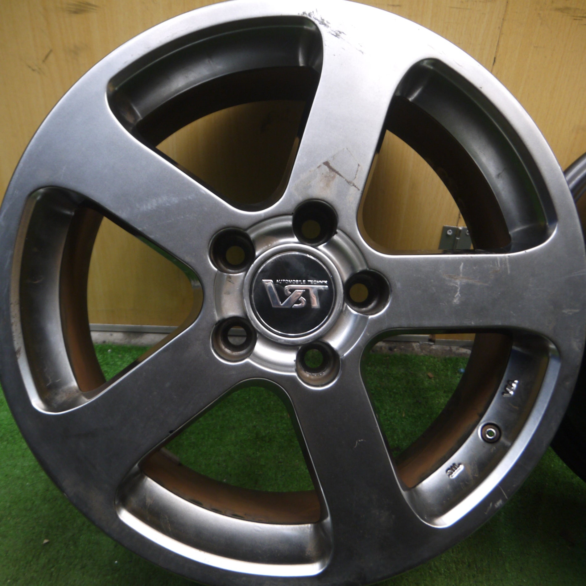 *送料無料* 4本価格★ボルボ 等 VST RS ホイール 16インチ 16×7JJ PCD108/5H★4040311Hホ