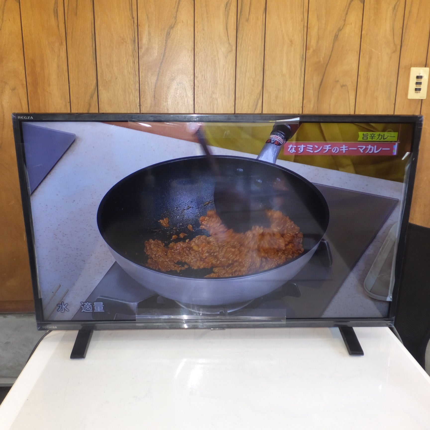 送料無料] キレイ☆東芝 TOSHIBA 24年製 液晶テレビ レグザ