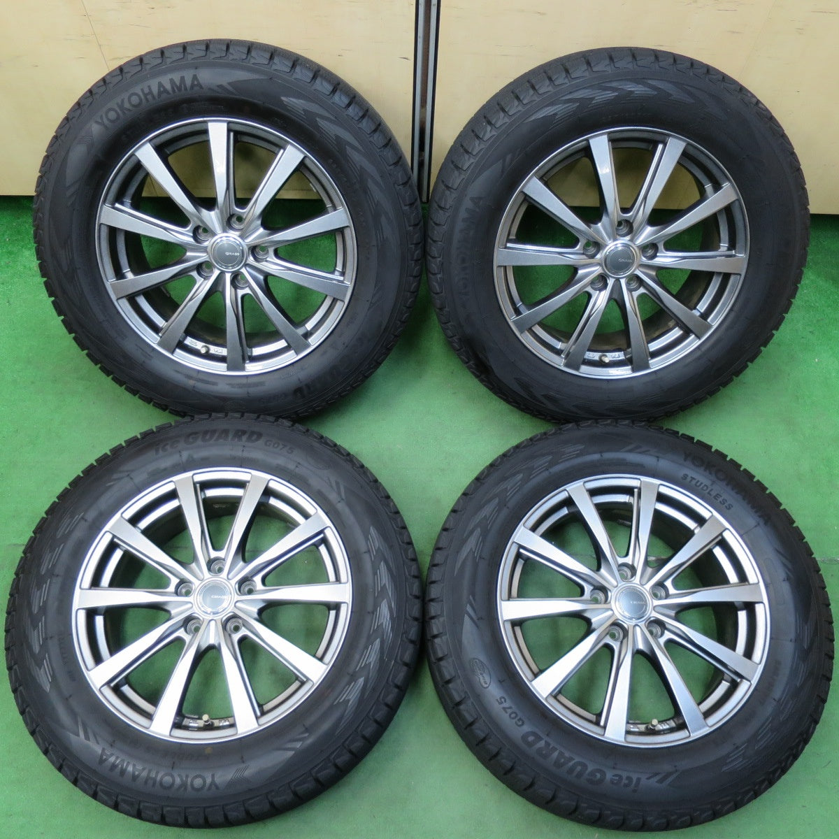 [送料無料] バリ溝！21年！キレイ！9.5分★スタッドレス 225/65R17 ヨコハマ アイスガード G075 GRASS グラス 17インチ PCD114.3/5H★4112706イス