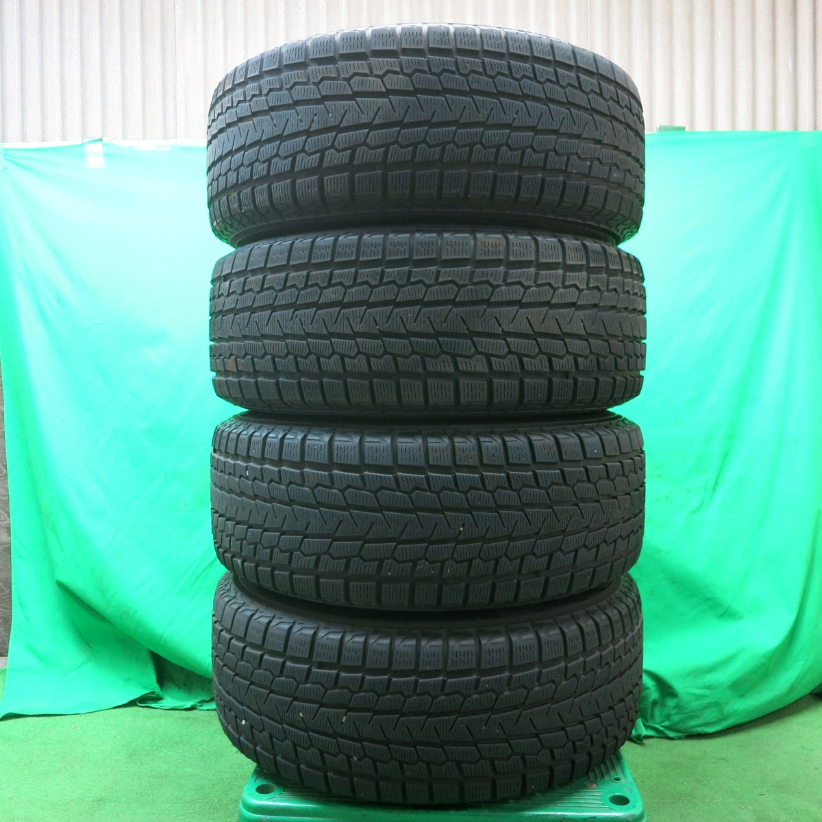 *送料無料* バリ溝！キレイ！8.5分★スタッドレス 265/65R17 ヨコハマ アイスガード G075 社外 アルミ 17インチ PCD139.7/6H★4052101ナス