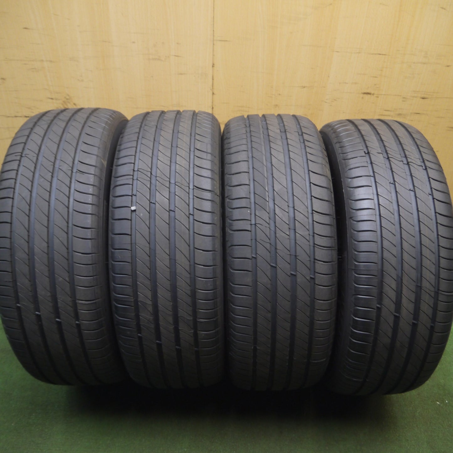 *送料無料* 新車外し！23年★トヨタ カローラ クロス 純正 225/50R18 ミシュラン プライマシー4 18インチ PCD114.3/5H★4031903Hノ