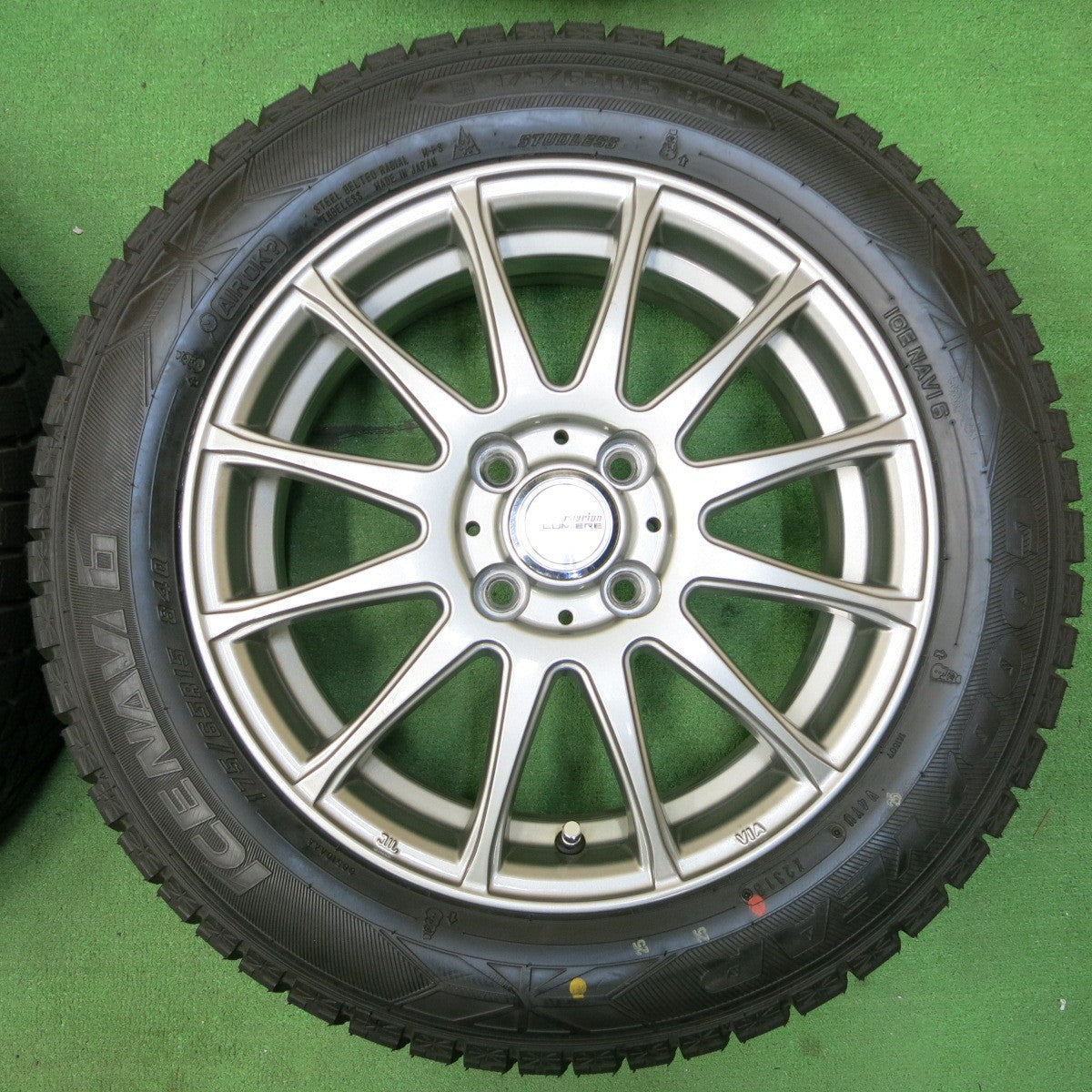 *送料無料* 超バリ溝！キレイ！ほぼ10分★スタッドレス 175/65R15 グッドイヤー アイスナビ6 ravrion LUMIERE ラブリオン PCD100/4H★4052308イス