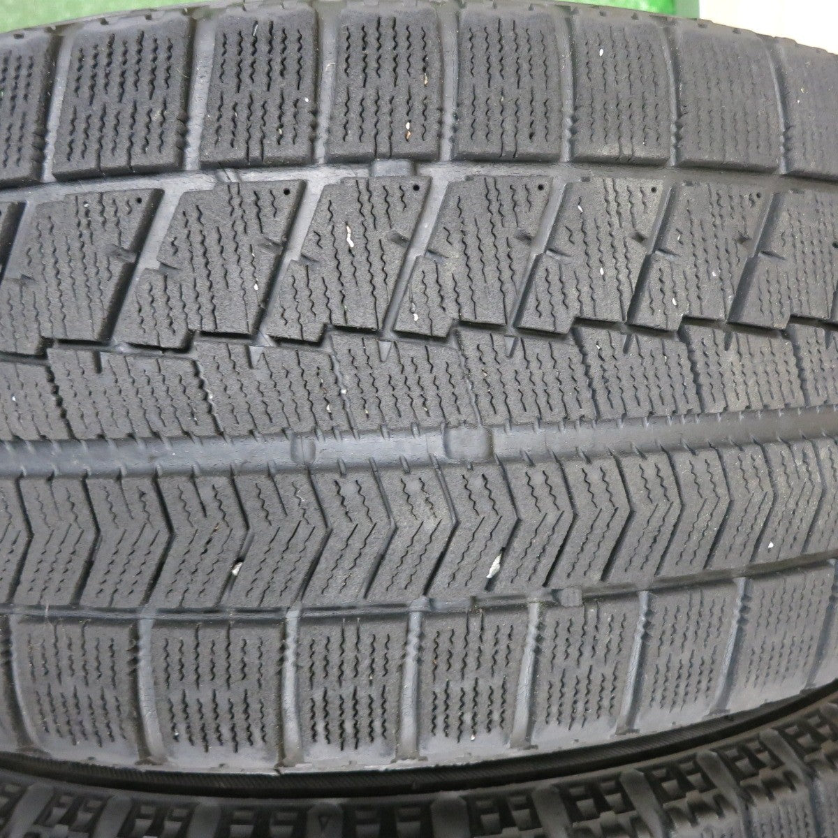 *送料無料* 4本価格★ワーゲン 等 AGA 205/55R16 スタッドレス ブリヂストン ブリザック VRX 16インチ PCD112/5H★4040908TNス