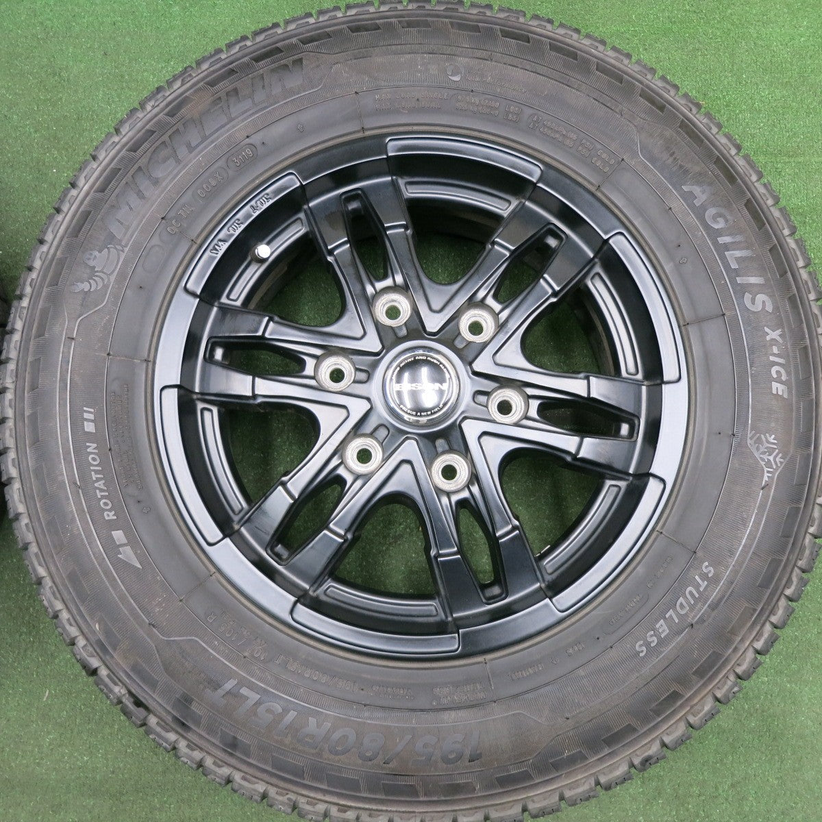 *送料無料* 4本価格★キャラバン等 BISON 195/80R15 スタッドレス ミシュラン AGILIS X-ICE バイソン 15インチ PCD139.7/6H★4050702HAス