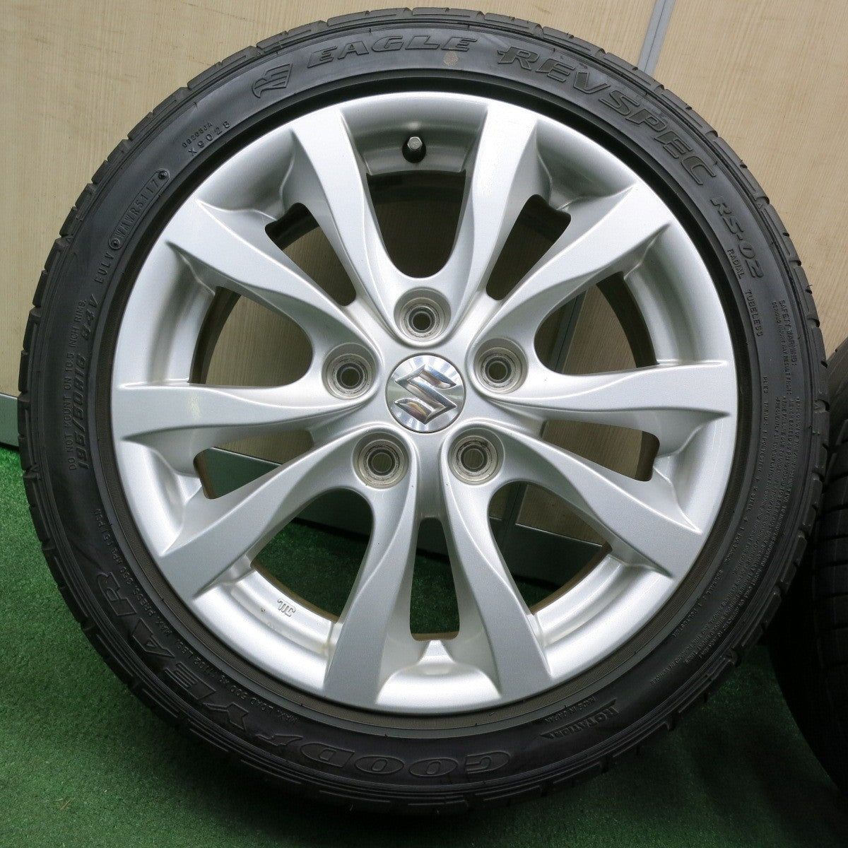 *送料無料* 4本価格★スズキ スイフト スポーツ 純正 195/50R16 グッドイヤー イーグル REVSPEC RS-02 PCD114.3/5H★4040304NJノ