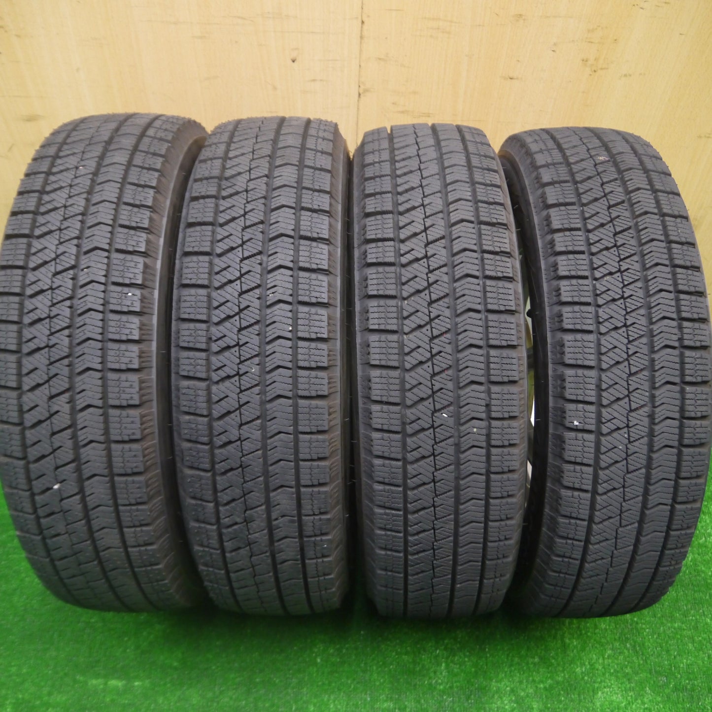 *送料無料* バリ溝！22年！ほぼ10分★スタッドレス 155/65R14 ブリヂストン ブリザック VRX2 ECO FORME エコフォルム 14インチ PCD100/4H★4080501Hス