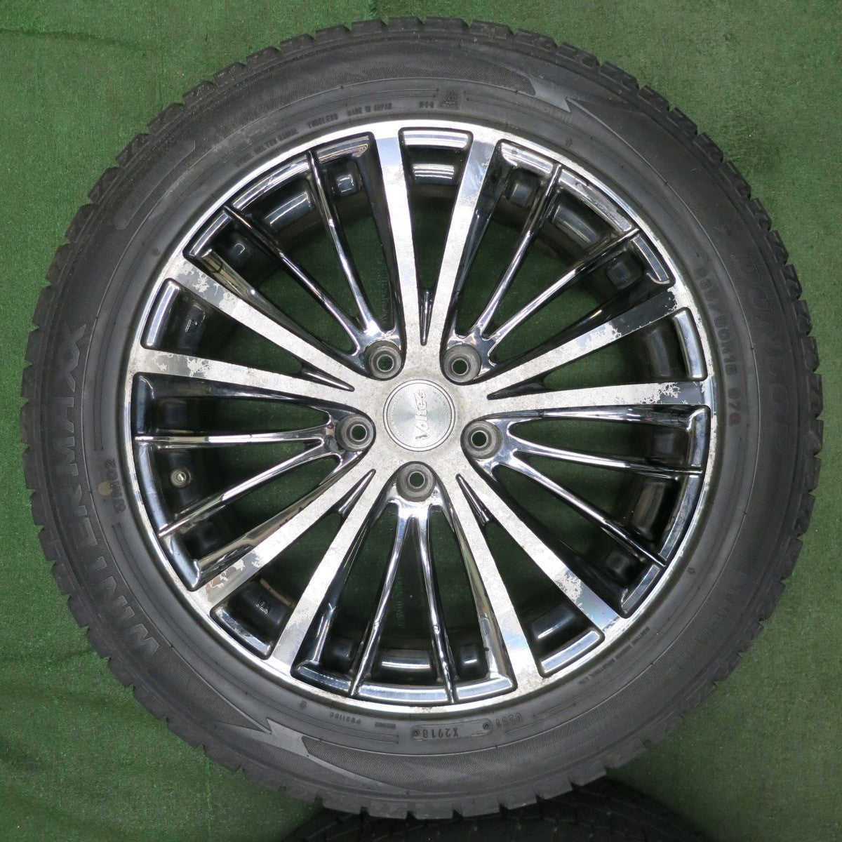 *送料無料* バリ溝！20年！9.5分★スタッドレス 235/50R18 ダンロップ ウインターマックス 03 WM02 Voltec ボルテック 18インチ PCD114.3/5H★4062801NJス