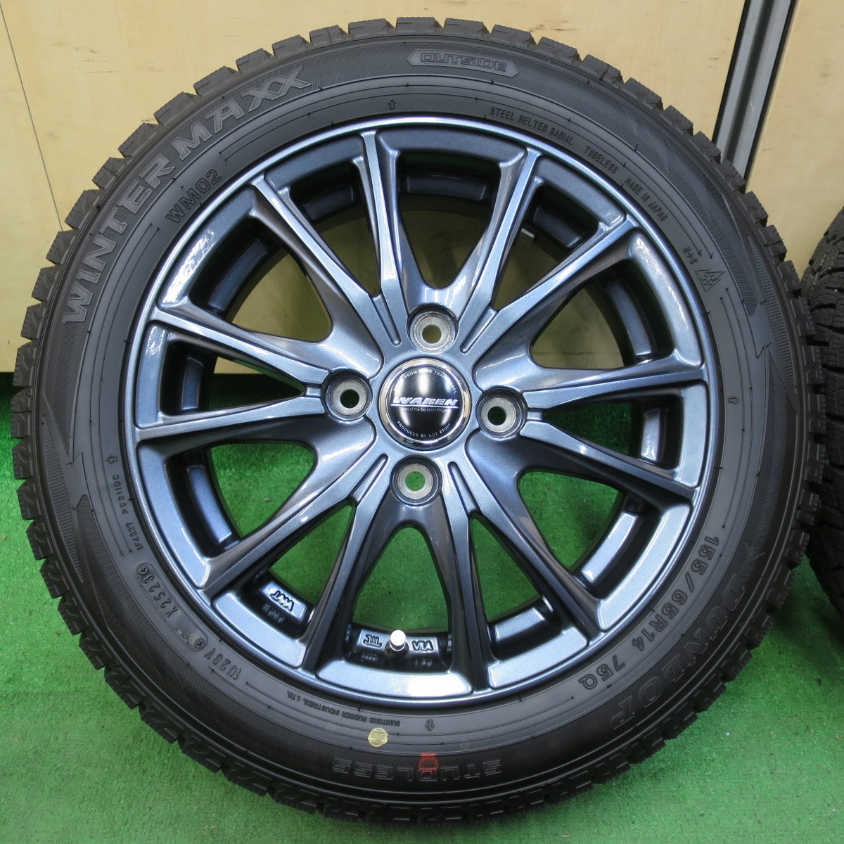 *送料無料* バリ溝！23年！キレイ！ほぼ10分★スタッドレス 155/65R14 ダンロップ ウインターマックス WM02 WAREN ヴァーレン  14インチ PCD100/4H★4090804イス